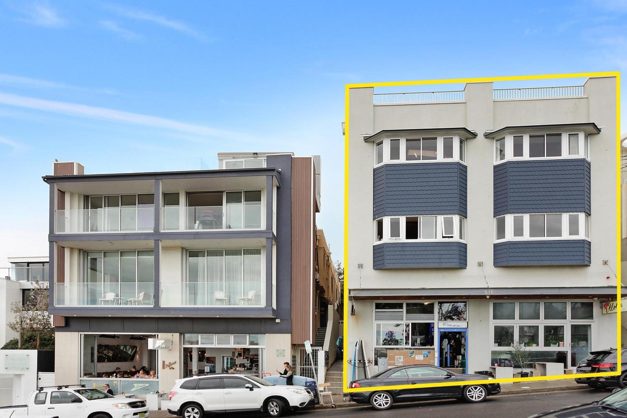 Footsteps To The & Surf Apartment